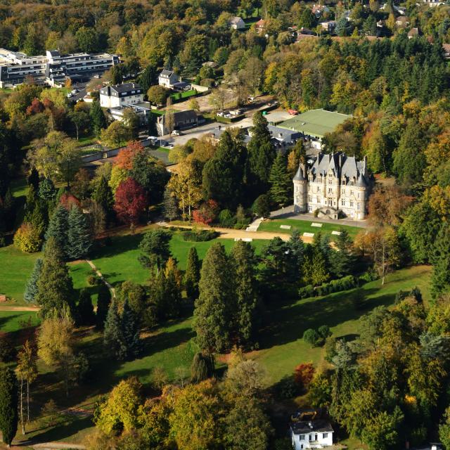 chateau-bagnoles-orne-vue-ciel2