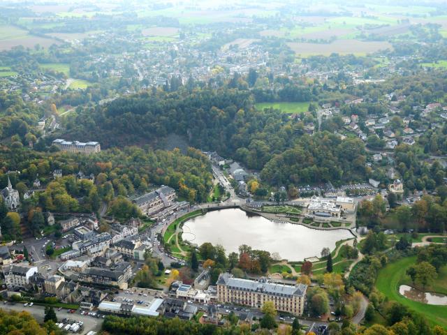 bagnoles-orne-lac-vue-ciel