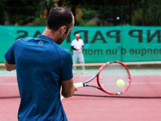 bagnoles-orne-tennis-exterieur-coach-2