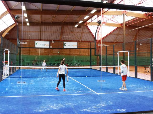 bagnoles-orne-tennis-padel-jeunes-joueurs-2