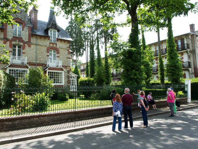 bagnoles-orne-nid-bel-belle-epoque-visite