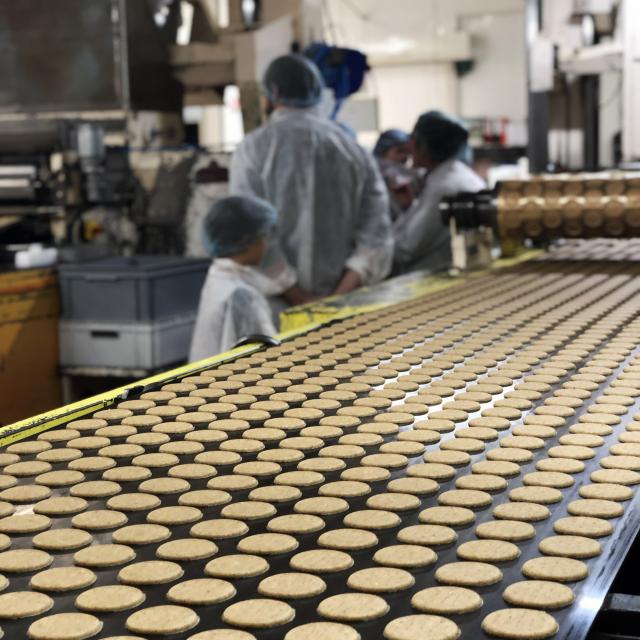 Biscuiterie Lonlay Labbaye Biscuit Gateau Sables Terroir Gastronomie Gourmandise Visite Moule Production Fabrication 2