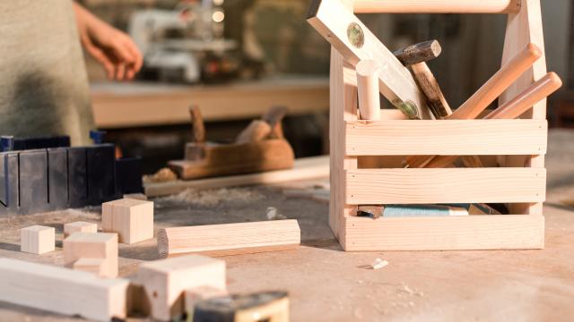 Tool box for joinery in the workplace in the home workshop