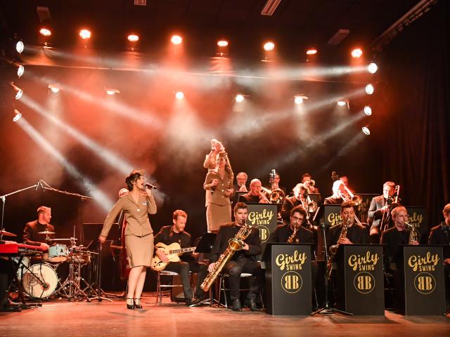 girly-swing-big-band-bagnoles-orne-2