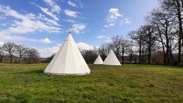 Tipis Hebergement Insolite Bagnoles Orne Gite Passee