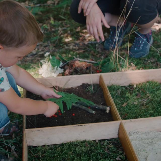 Bagnoles Orne Experiences Video Serie Tuto Atelier Landart Oeuvre Art Ephemere Nature Foret Passionnementalafolie