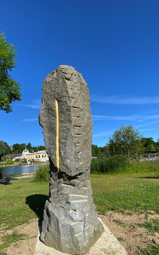 Bagnoles Orne Bebagnoles Exposition Denis Monfleur Ete Contemporain Fdac Lame Dor Sculpture Jardins Lac