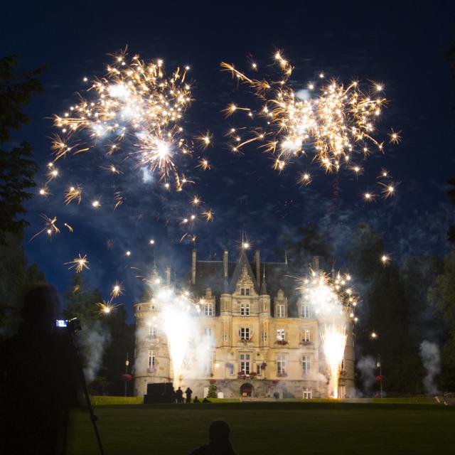 Bagnoles Orne Bebagnoles Feu Artifice Juillet Chateau