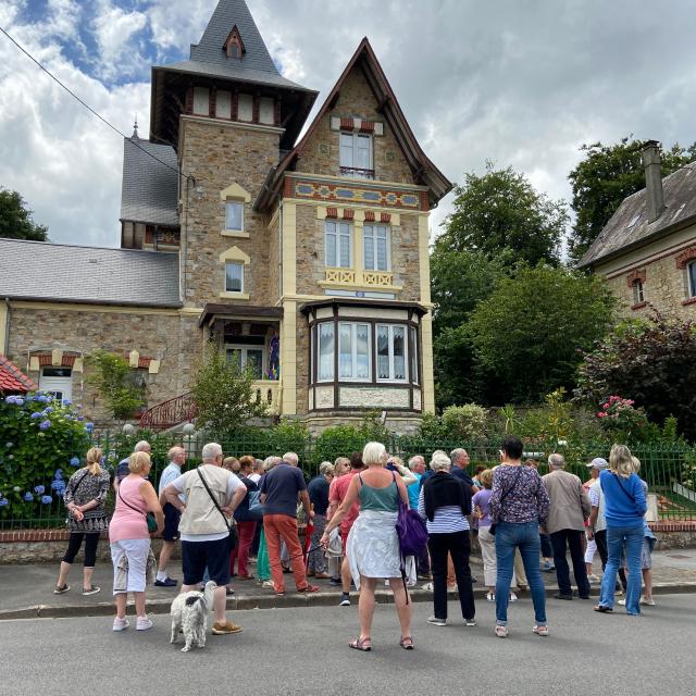 Bagnoles Orne Bebagnoles Visite Guidee Groupe Quartier Belle Epoque Beau Sejour