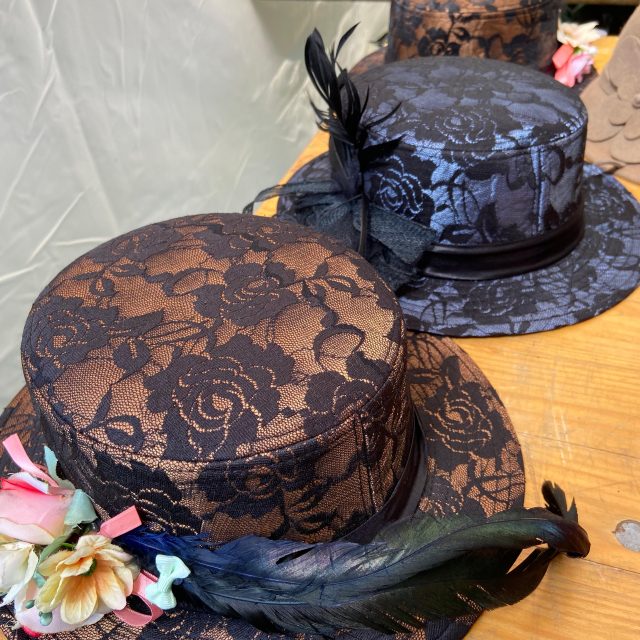 Bagnoles Orne Fete Belle Epoque Chapeaux Vente Costumes