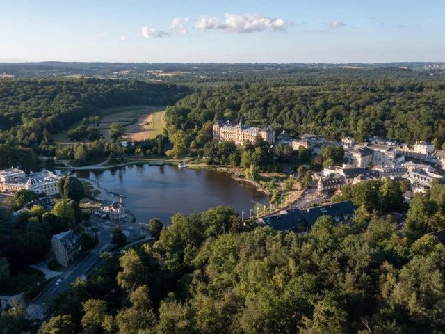 Bagnoles Orne Vue Aerienne Drone Lac Foret Architecture Paysage Normandie Nature Copie