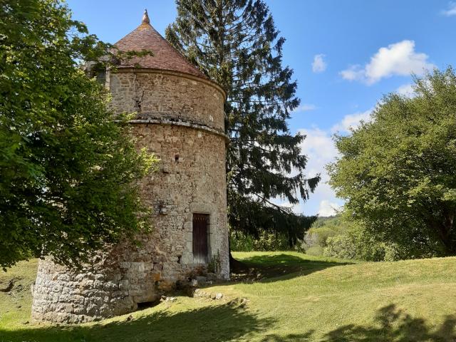 Bagnoles Orne Bebagnoles Tour Bonvouloir Tour Parc Soleil Arbres Rotated