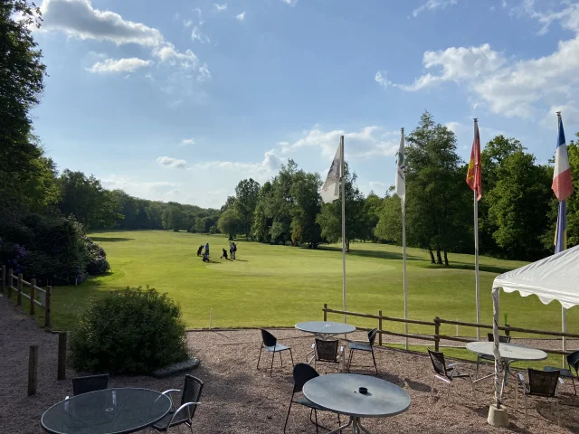 Bagnoles Orne Bebagnoles Golf Club House Terrasse Green