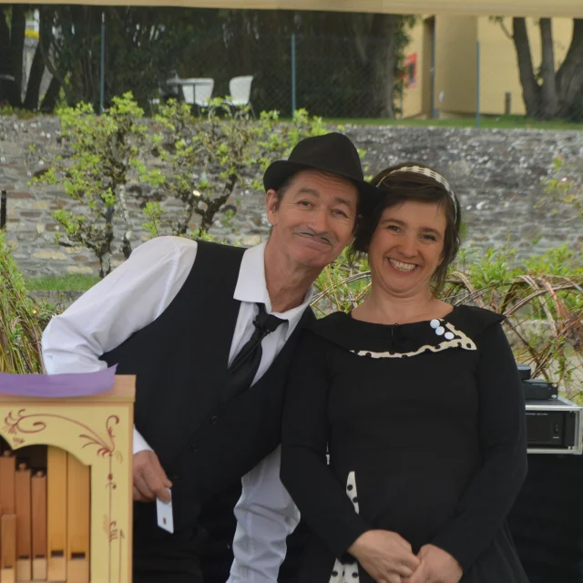 Bagnoles Orne Bebagnoles Orgue Sciemusicale Fete Natione 14 Juillet 2024 Clarkie Gaibeule Duo Retro Rigolo